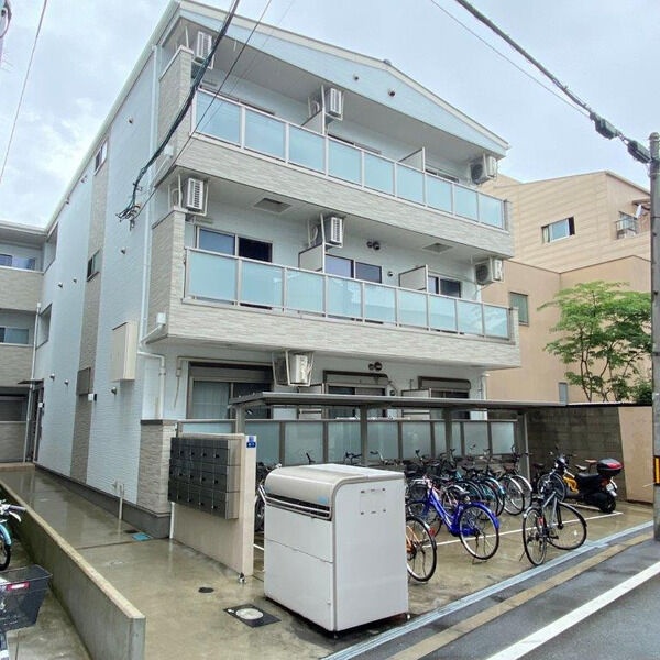 7823903/建物外観