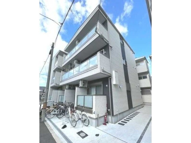 8411092/建物外観